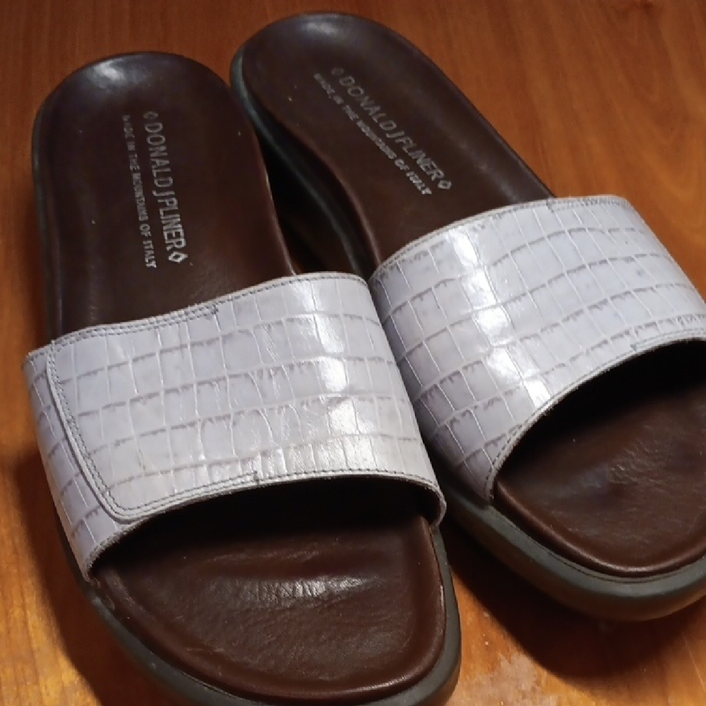Donald J. Pliner White and Brown Sandals